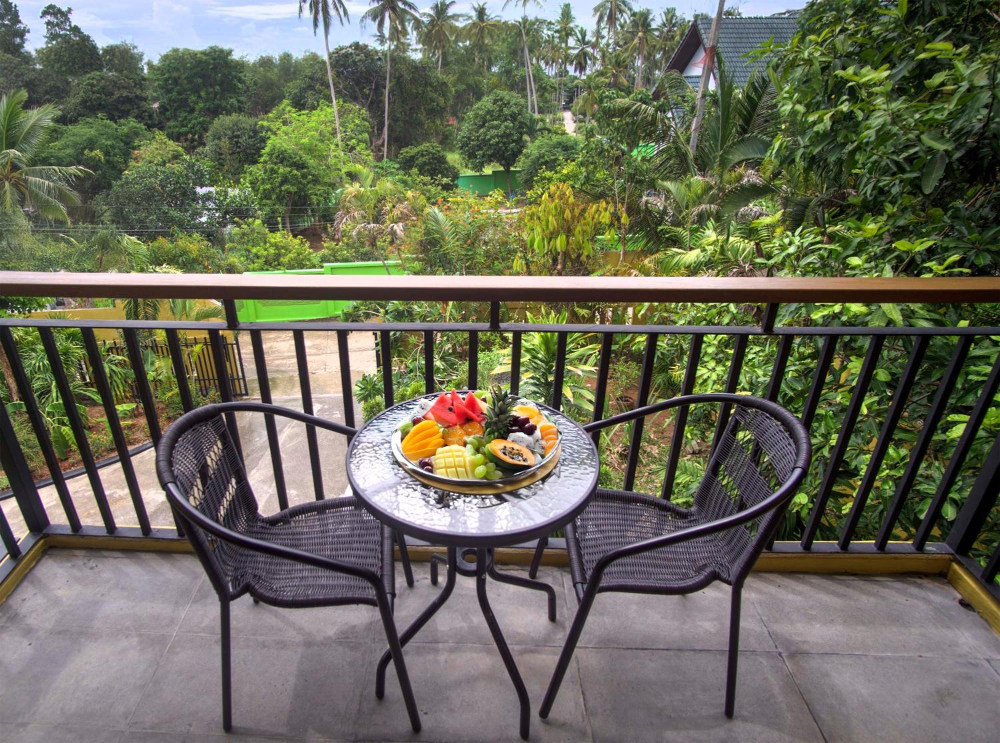 Butterfly Garden Villa Praia de Laem Set Exterior foto